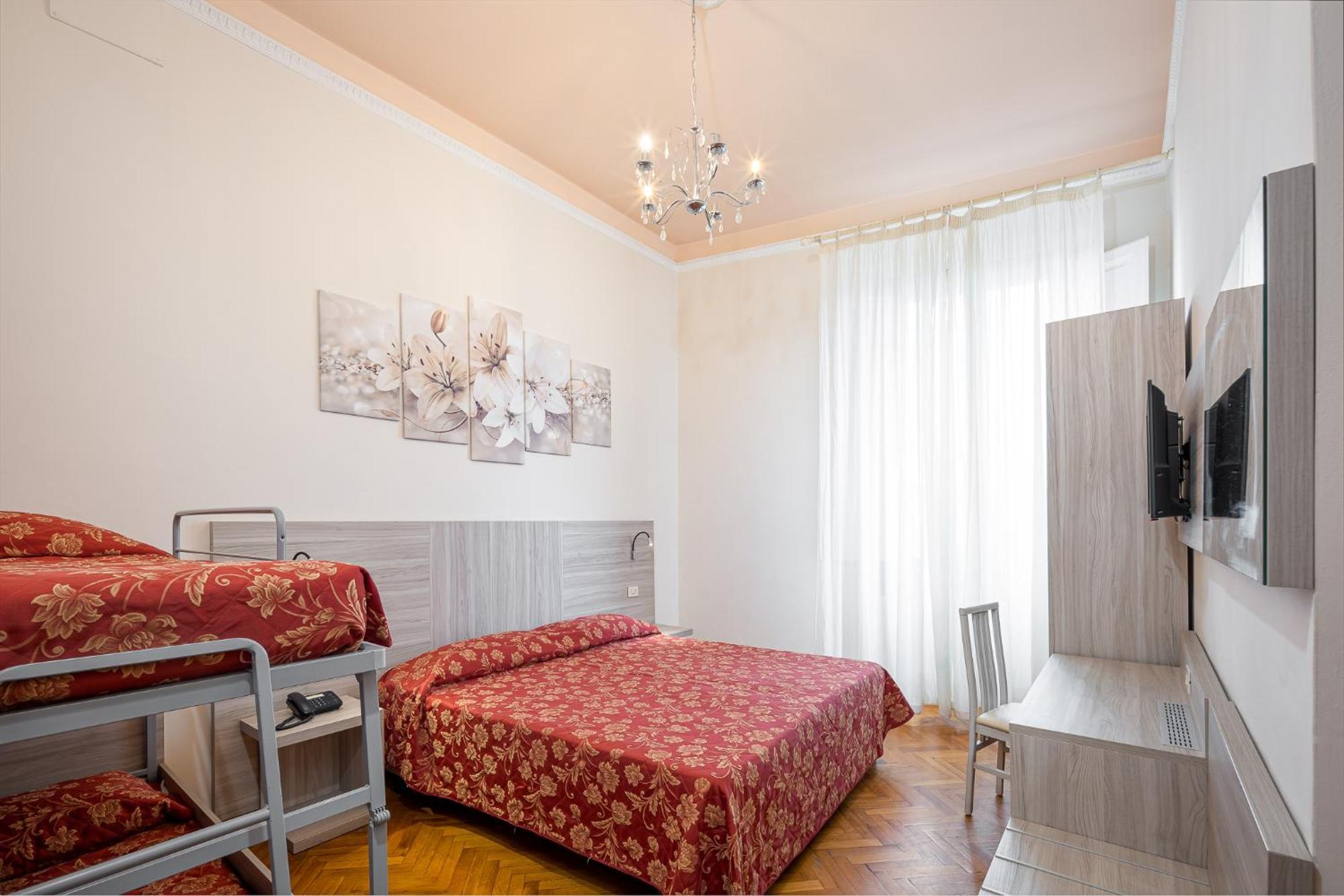 Lilium Hotel — Photos 2